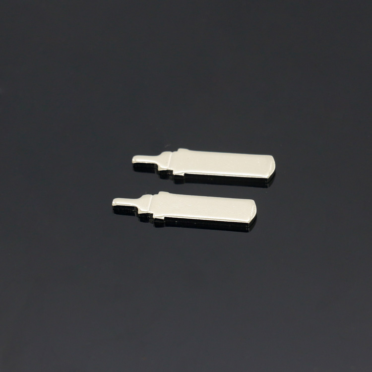 精密金属部品50