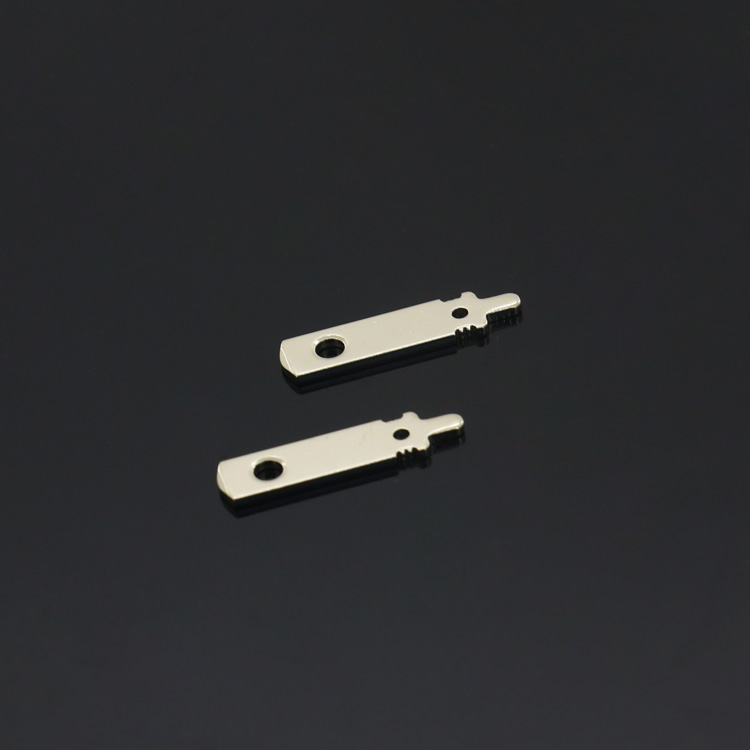 精密金属部品19