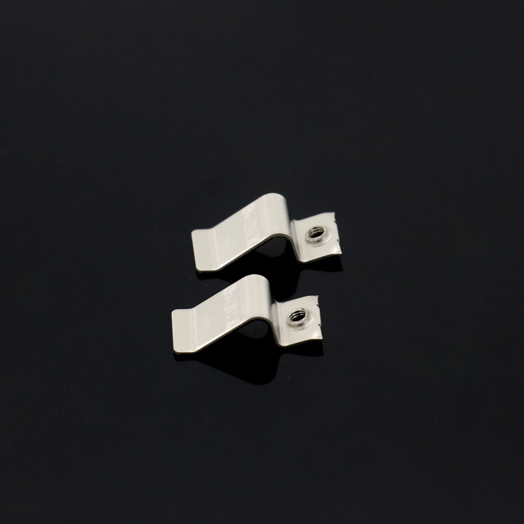 精密金属部品46